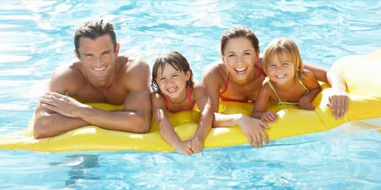 5 Essential Tips for Maintaining Swimming Pool
